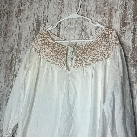 FAHERTY BRAND 
Laura Embroidered Top Size Small NWT - Picture 8 of 9